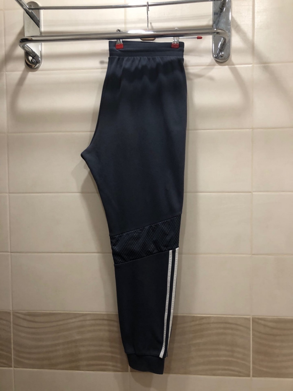 Брюки ADIDAS COMFORT 3-STRIPES.Размер L