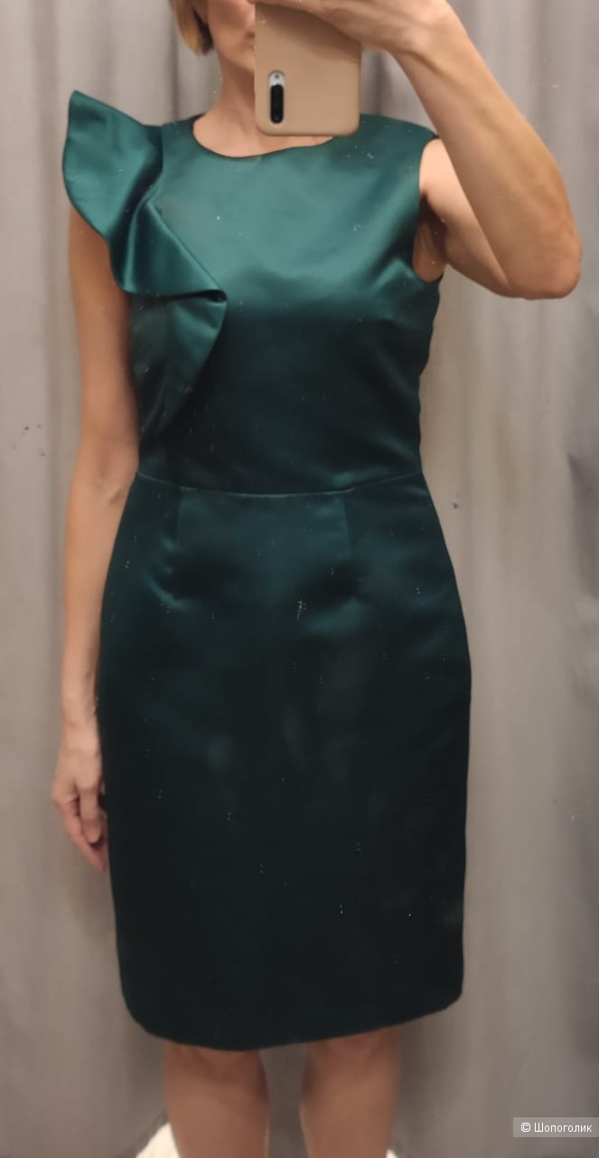 Платье Zara размер М тёмно-зелёное