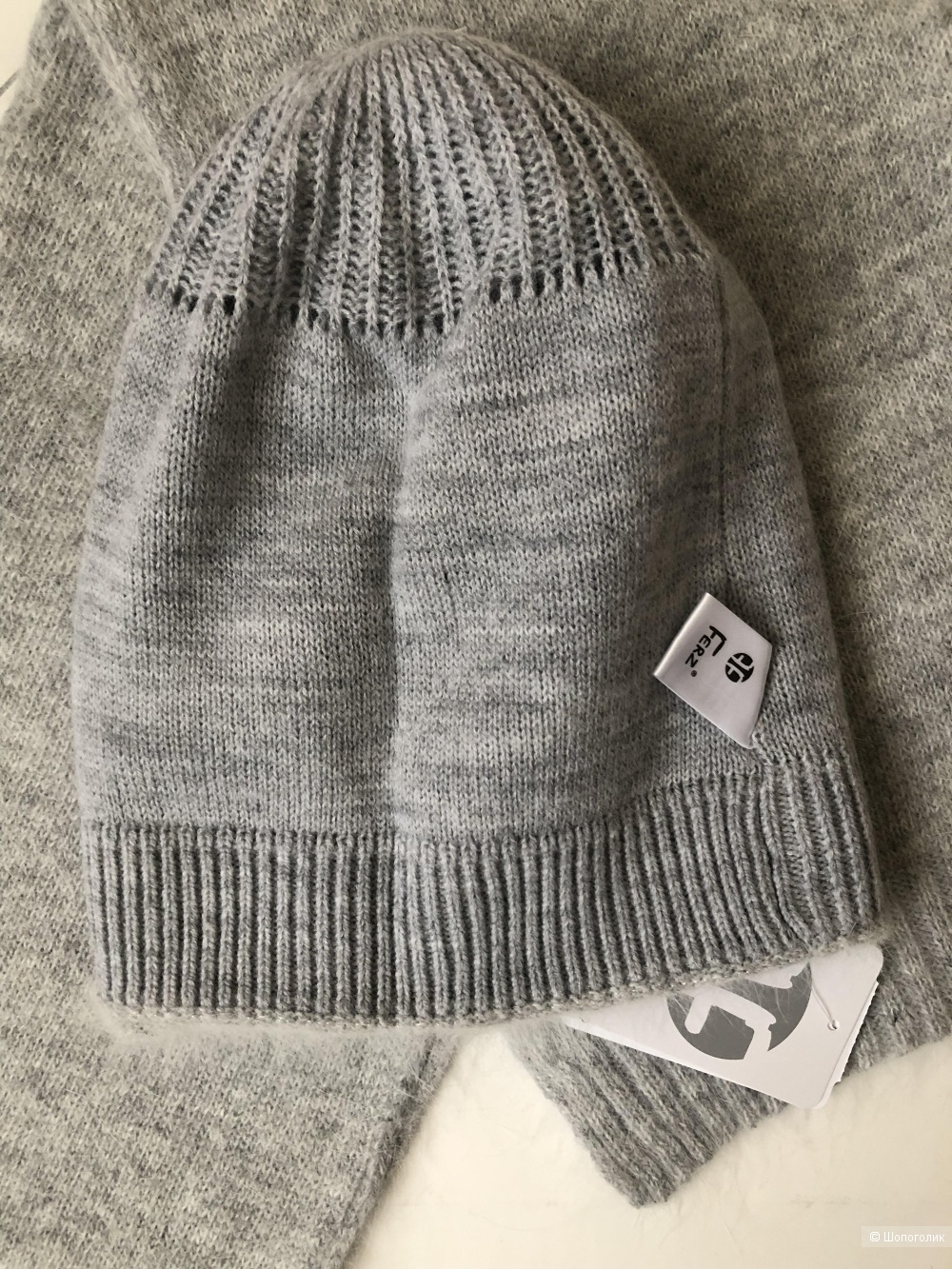 Комплект шапка и шарф Ferz,one size.