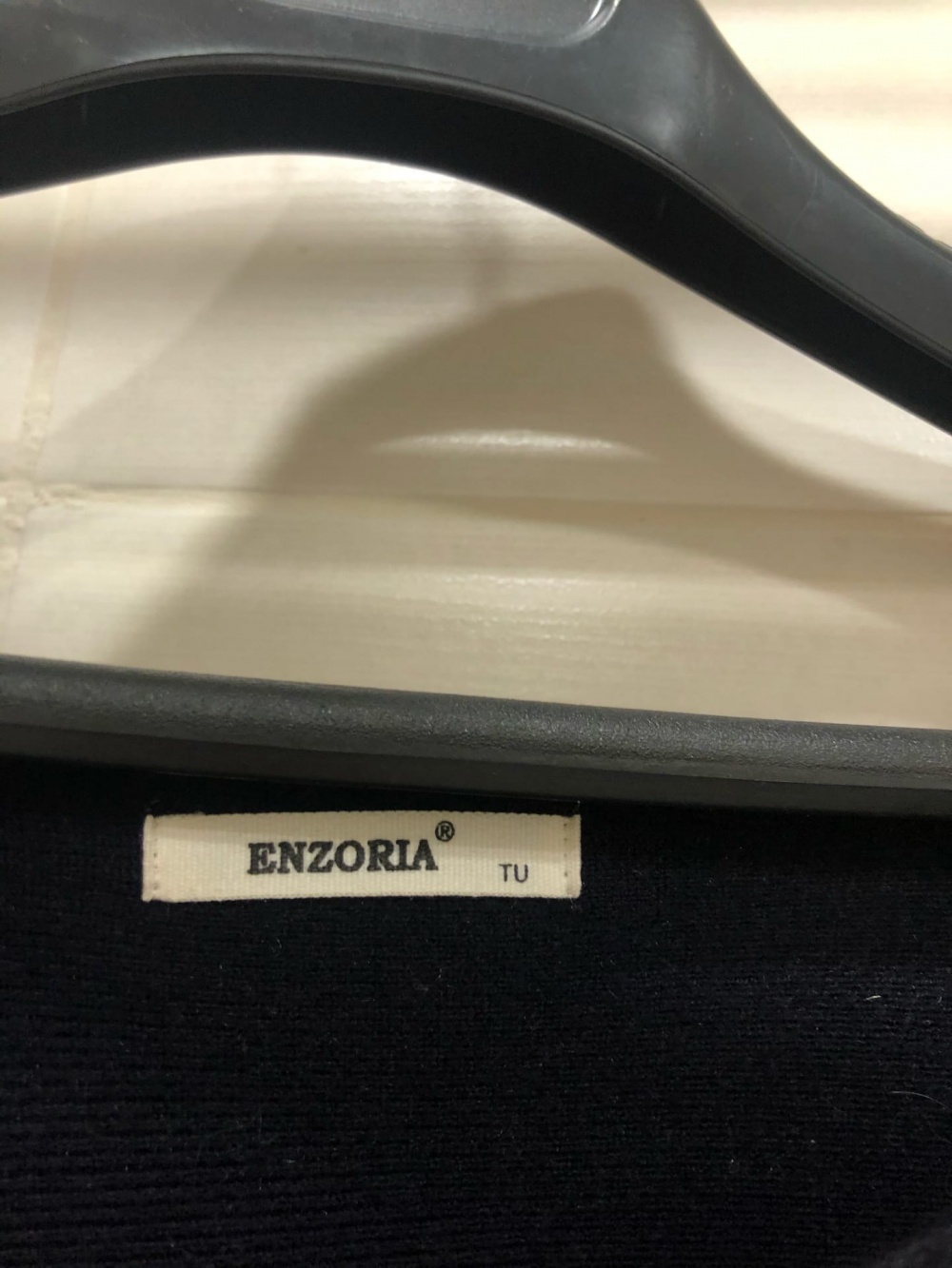 Джемпер ENZORIA.Размер XS-S.