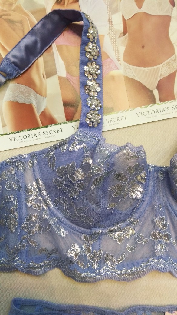 Комплект белья Victoria's Secret 34B (75B) / S