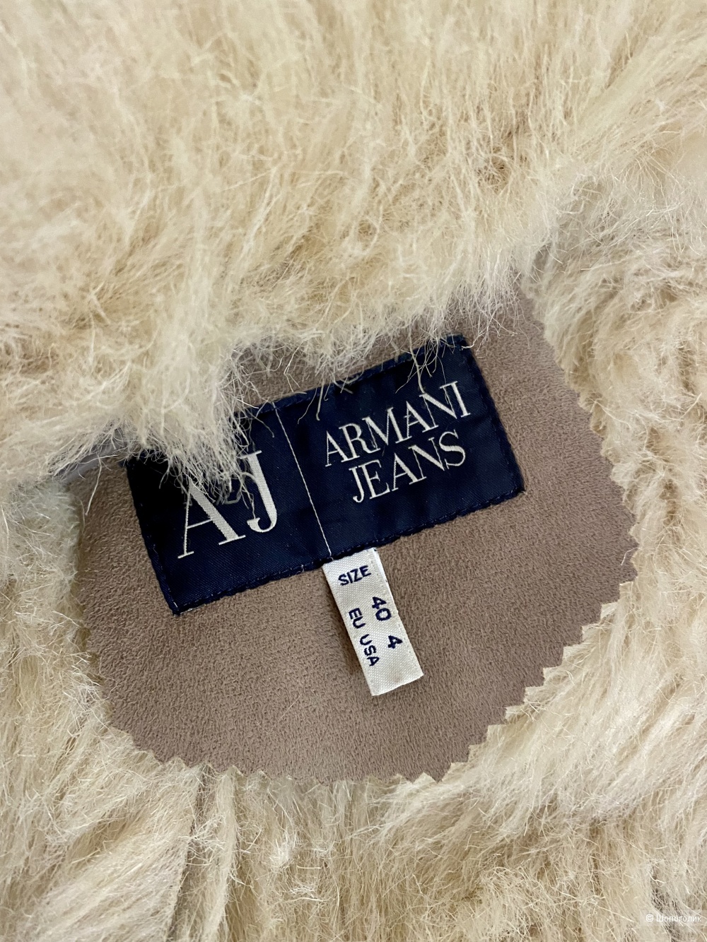 Дублёнка Armani Jeans, размер S.