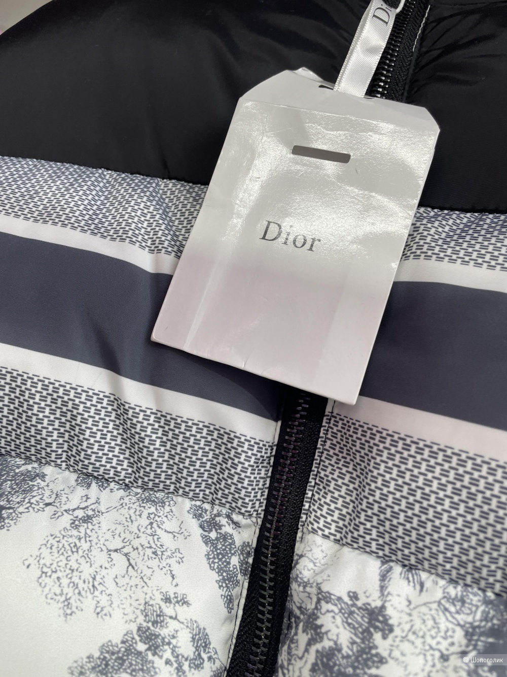 Куртка пуховик двусторонний в стиле Dior,42-48