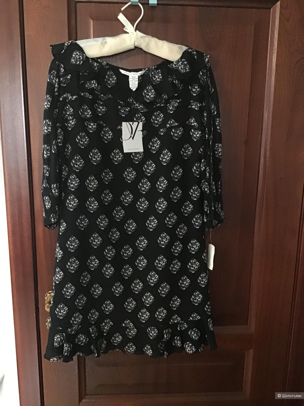 Платье Diane von Furstenberg, размер 6 (44-46).