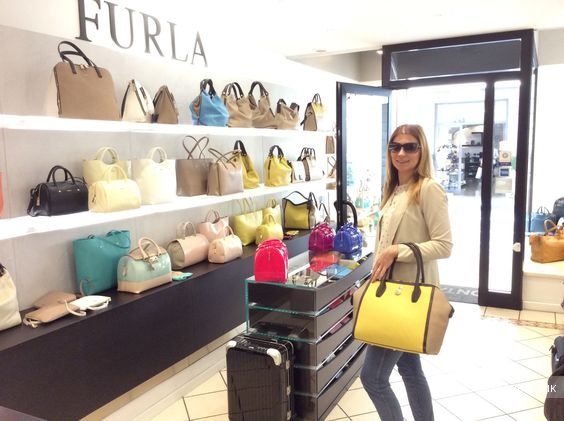 Сумка-тоут женская - Furla Olimpia, medium.