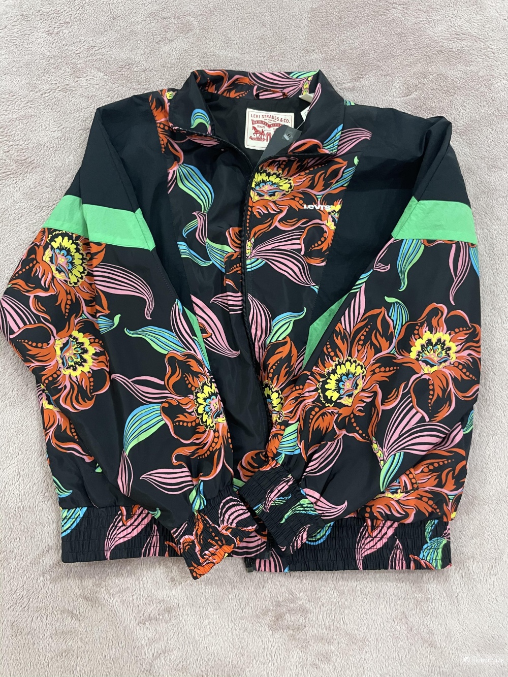 Ветровка Levis, размер m