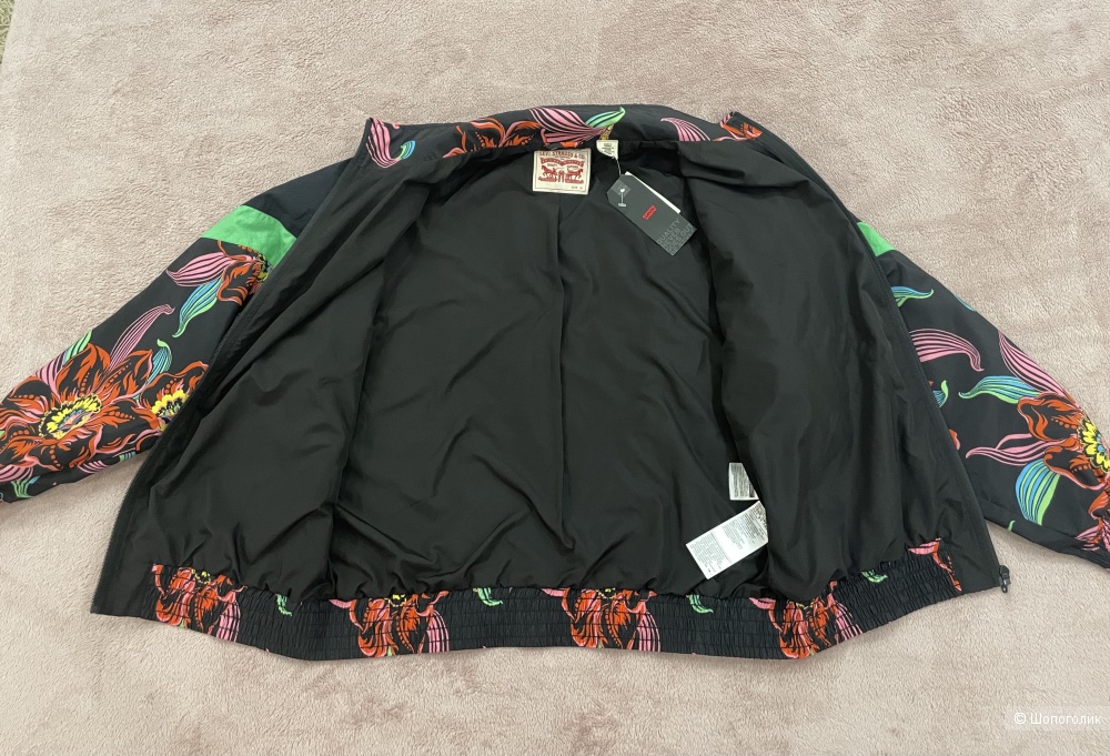 Ветровка Levis, размер m