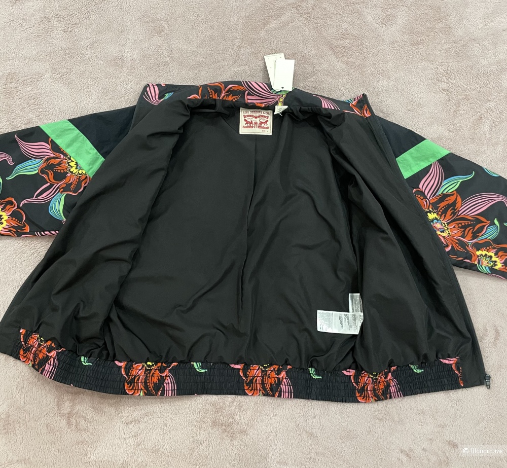 Ветровка Levis, размер m