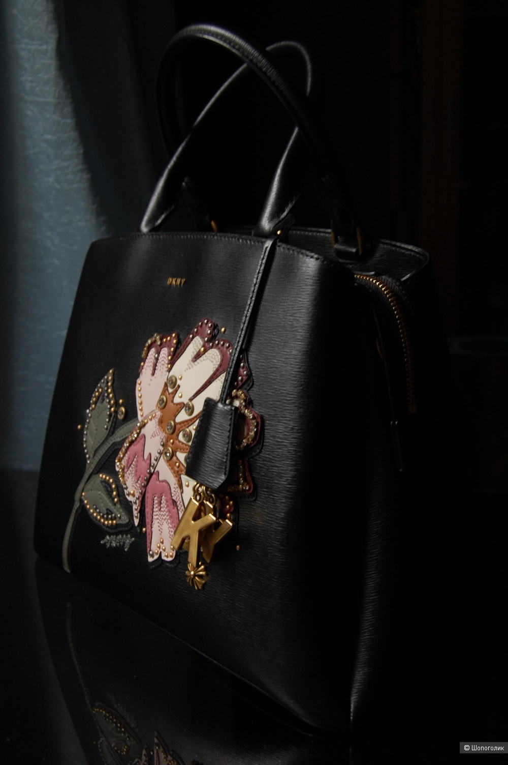 Сумка женская DKNY Paige Floral Leather Satchel