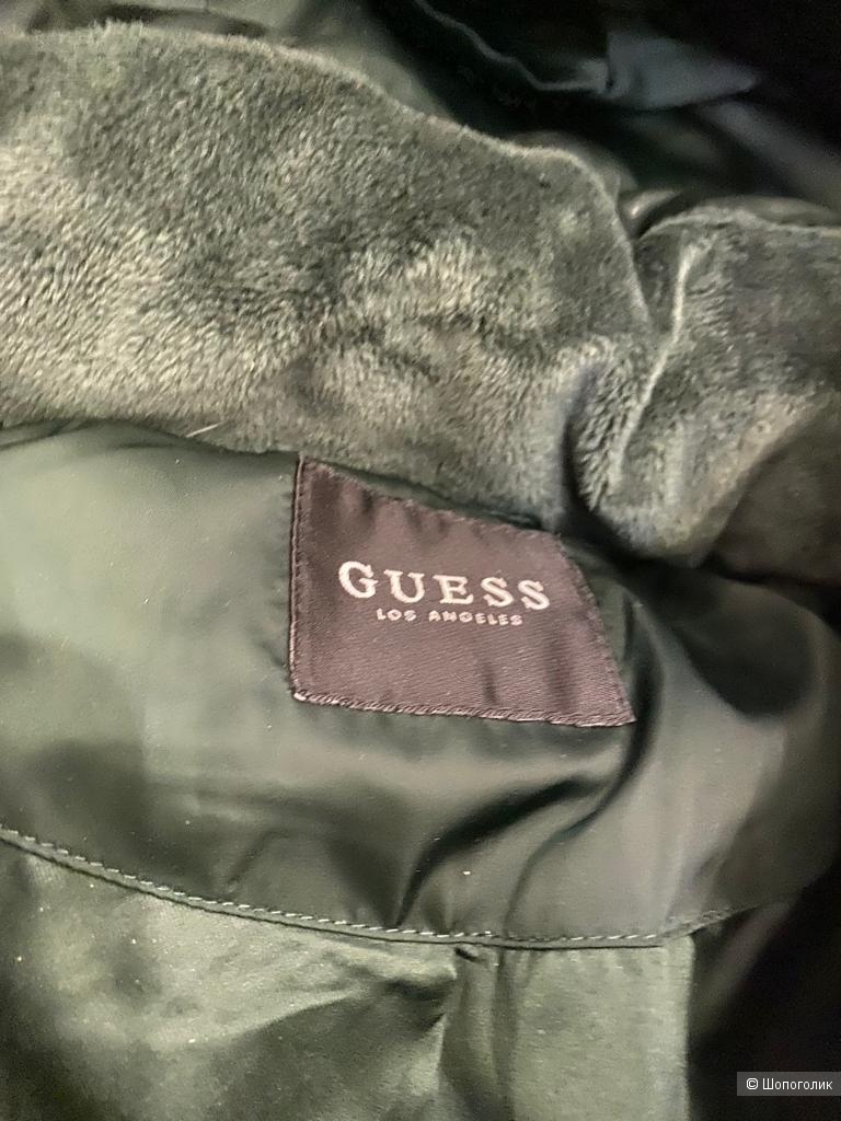 Куртка Guess, размер s.