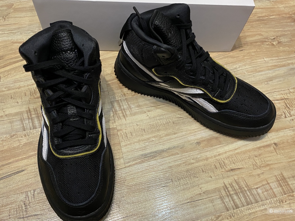 Кроссовки Reebok&Victoria Beckham, размер 7,5US