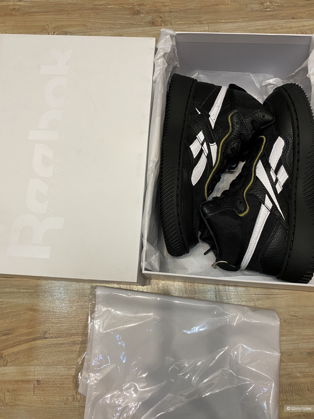 Кроссовки Reebok&Victoria Beckham, размер 7,5US