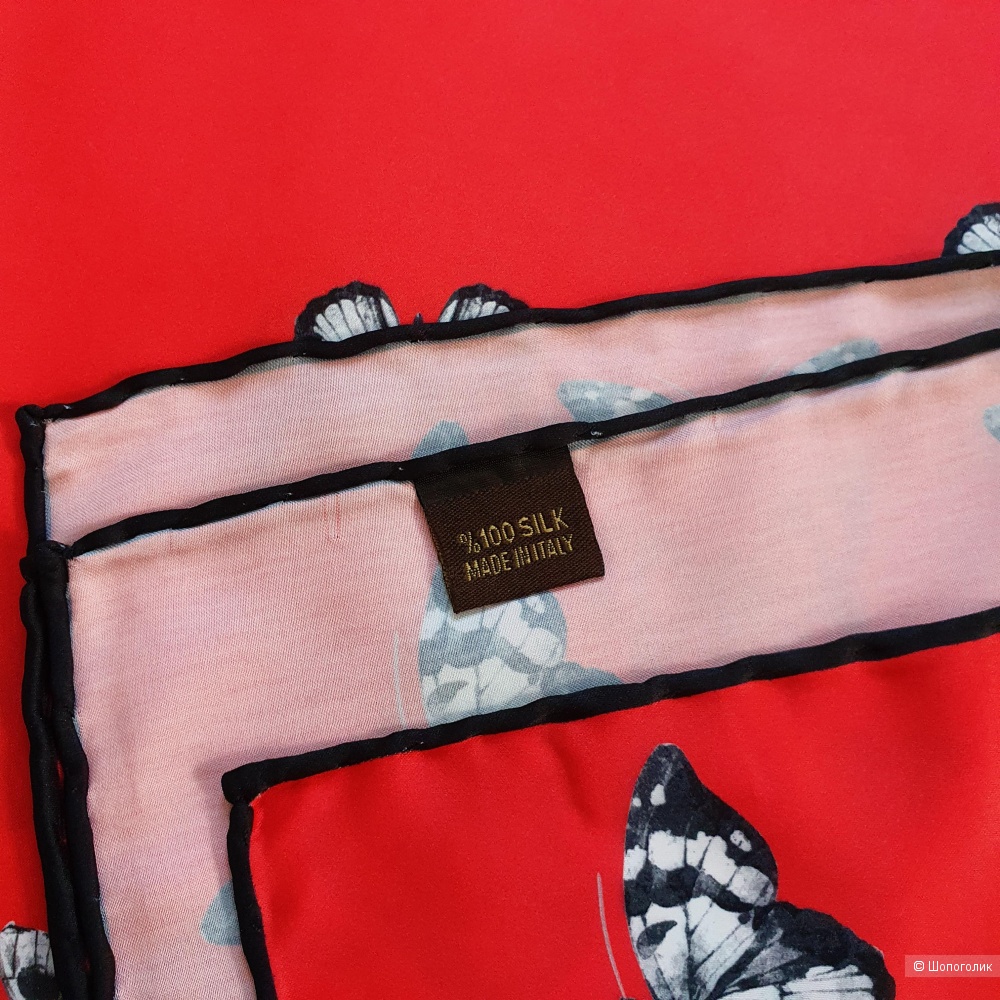Платок Alexander McQueen шелк красный