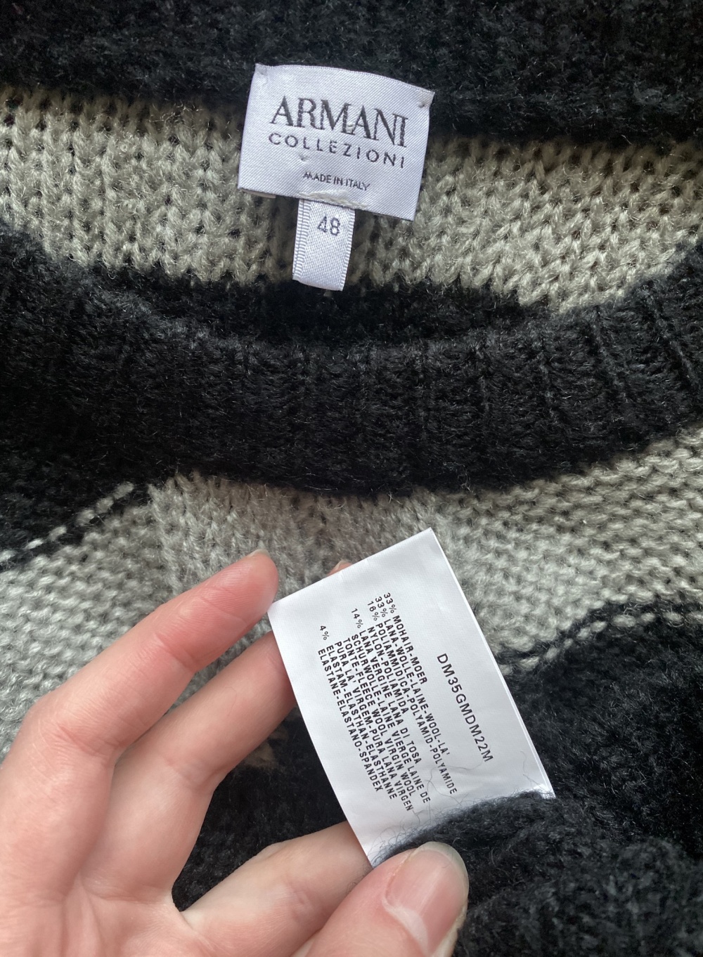 Свитер Armani Collezioni размер 46-48