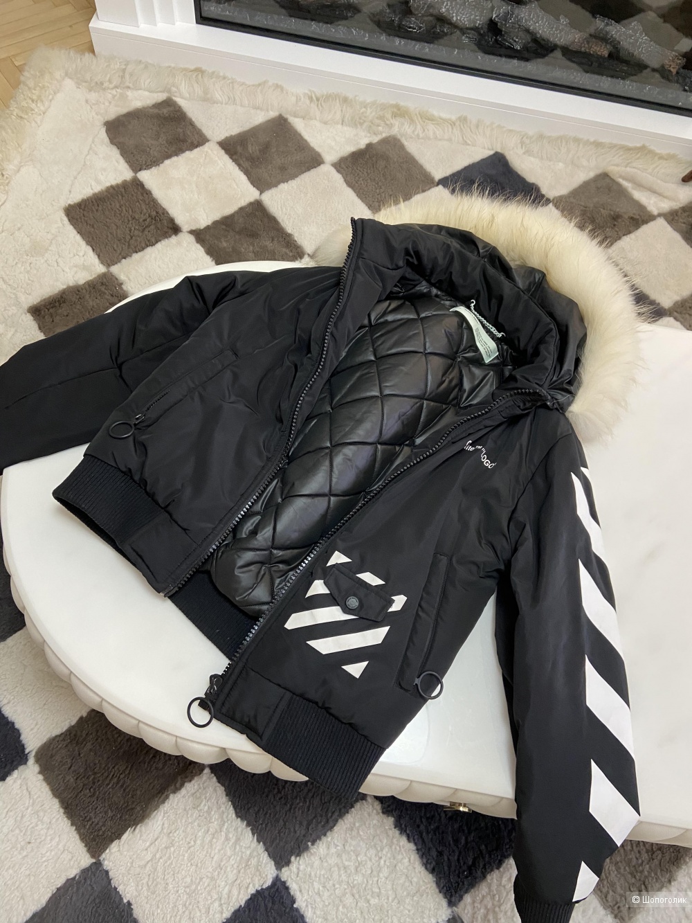 Куртка off white s-m