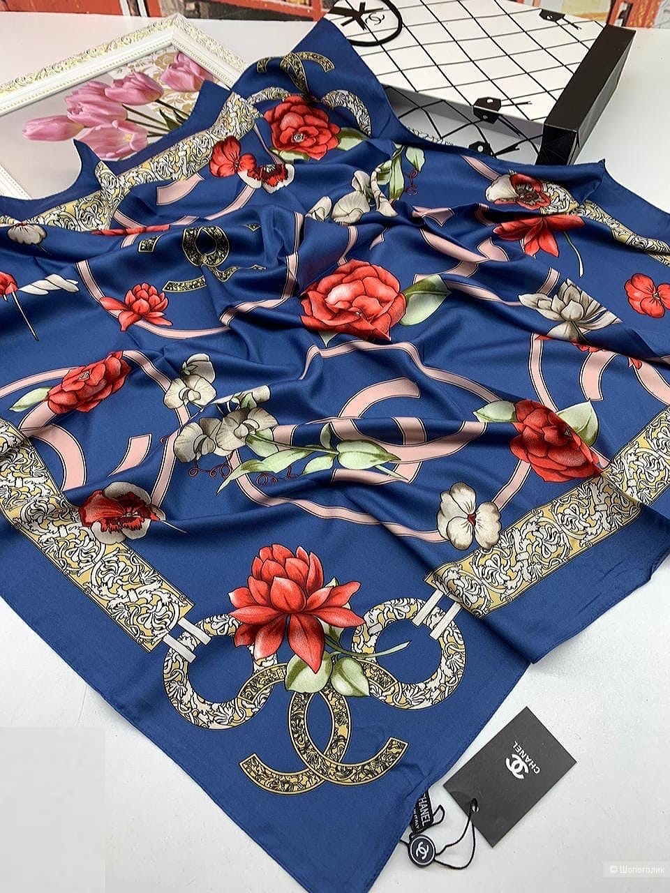 Платок Chanel шелк синий цветы