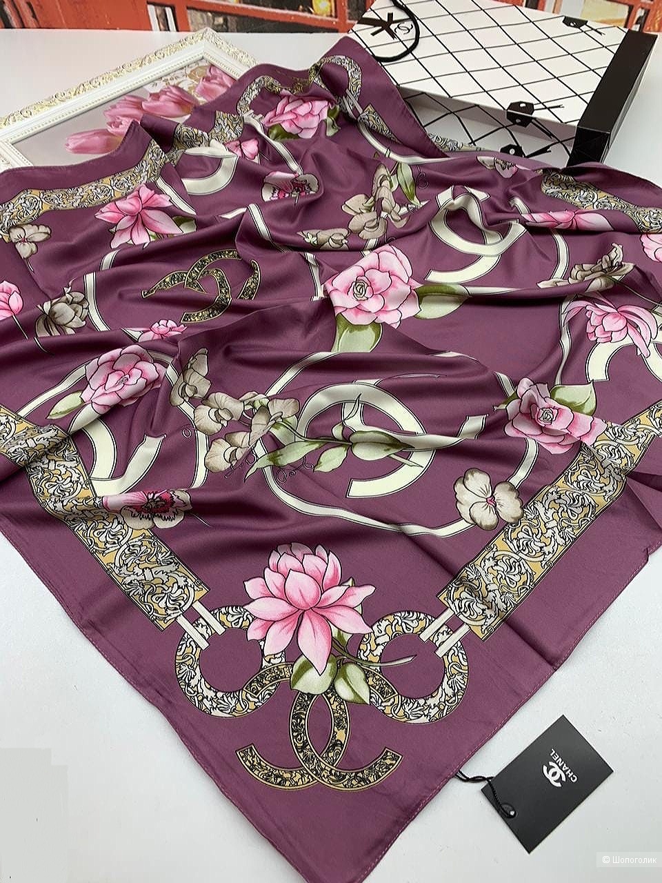 Платок Chanel шелк бордовый цветы