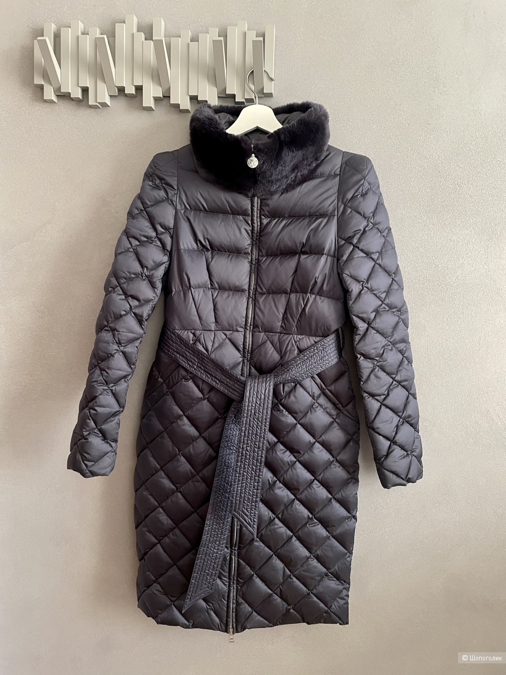 Пуховое пальто Naumi, цвет графит р-р 44