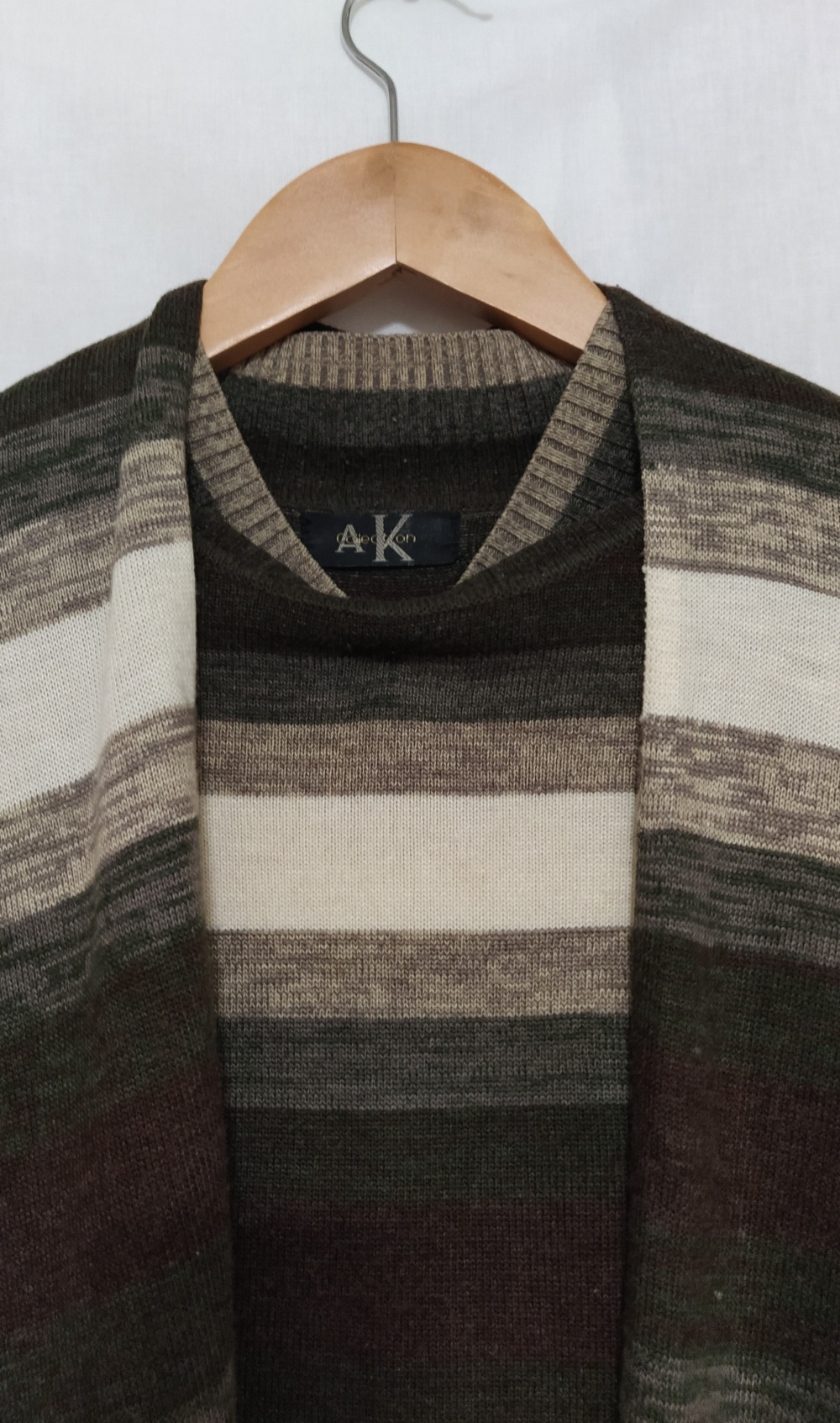 Шерстяной комплект:свитер с палантином A K collection, L