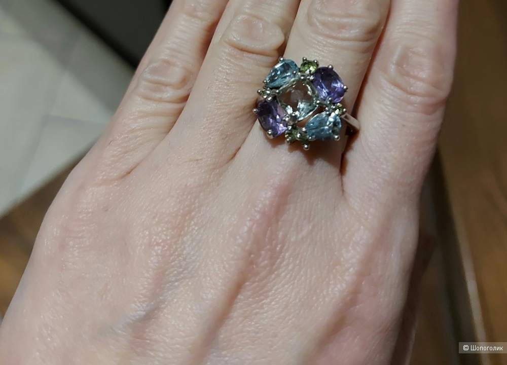 Серебряное кольцо с натуральным камнями, 17 размер