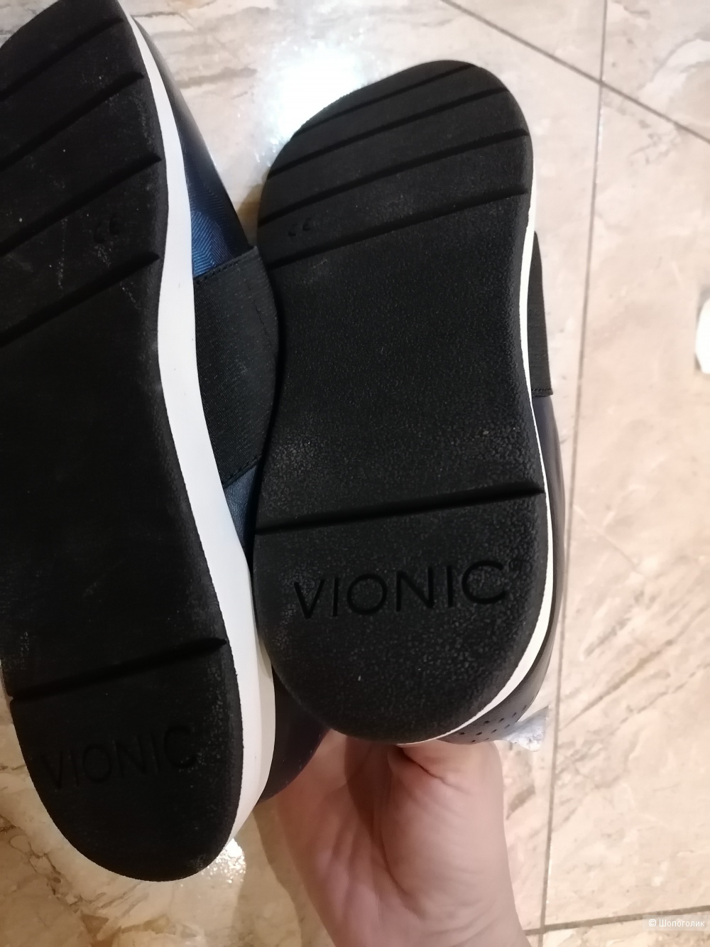 Кожаные кроссовки Vionic 41 размера