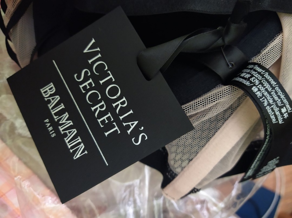 Комплект белья Balmain x Victoria's Secret 70C/D, M