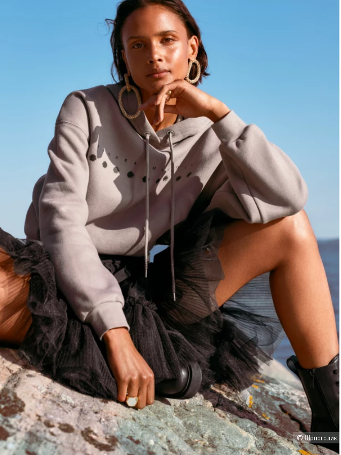 Худи с принтом Sandra Mansour x H&M размер M (170/96A)