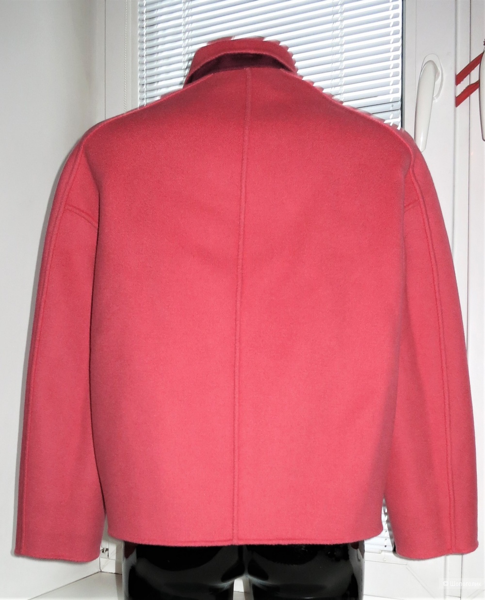 Weekend Max Mara, короткое пальто, размер 42-44