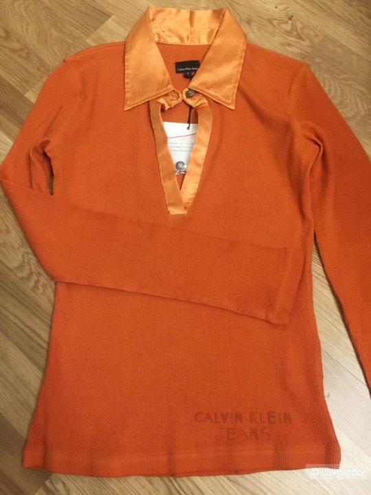 Лонгслив Calvin Clein размер S-XS