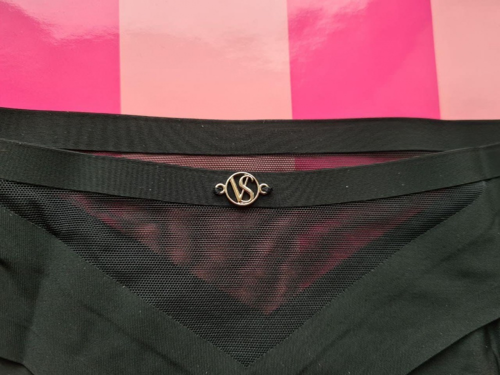 Комплект белья Victoria's Secret 32D/M