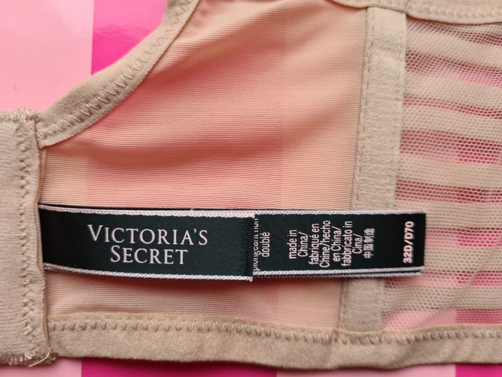 Комплект белья Victoria's Secret 32D/M