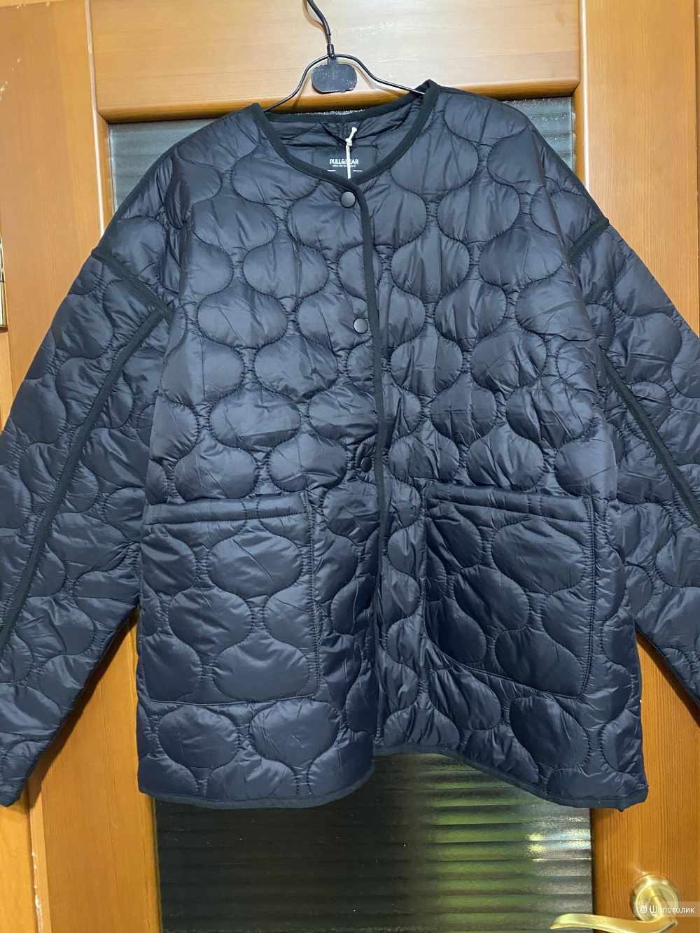 Стеганая куртка Pull&Bear, размер L на XL