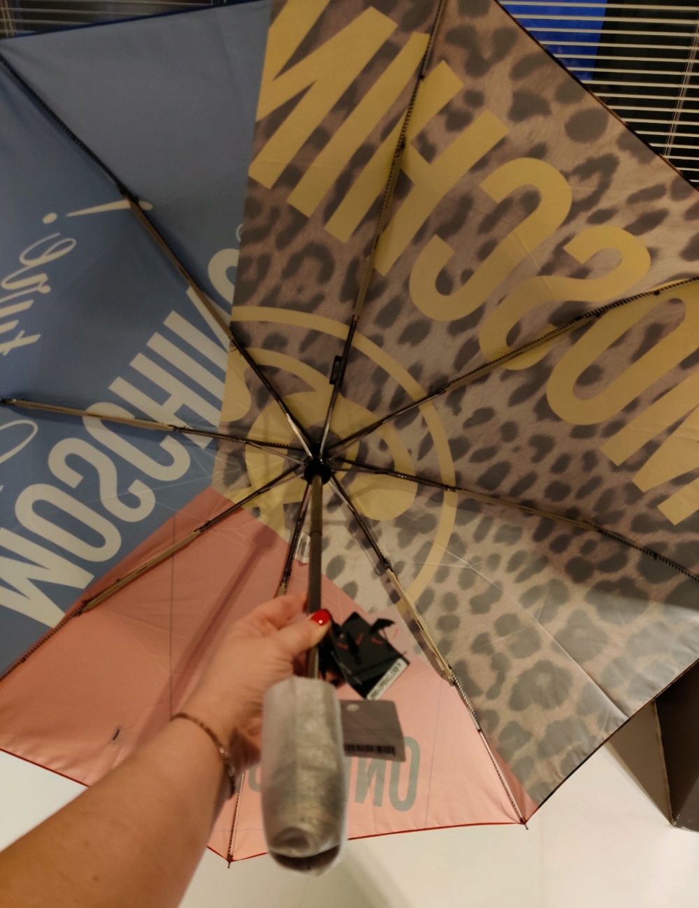 Зонт  Moschino полуавтомат