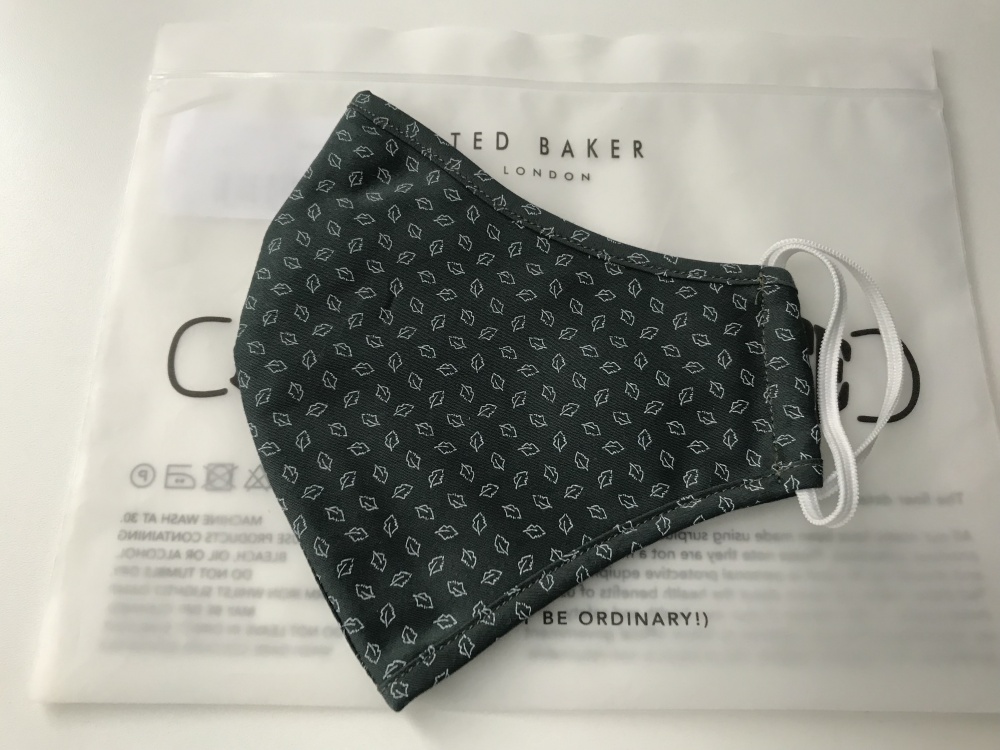 Маска Ted baker