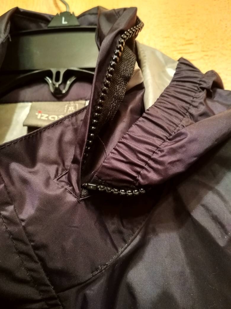 Куртка/дождевик IZAS , р XL евр на наш 46-50