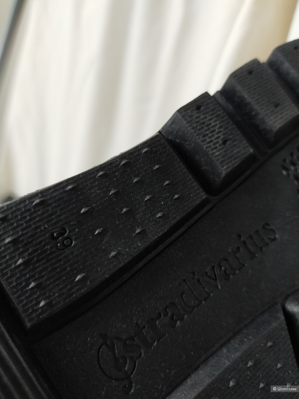 Кроссовки Stradivarius размер 39