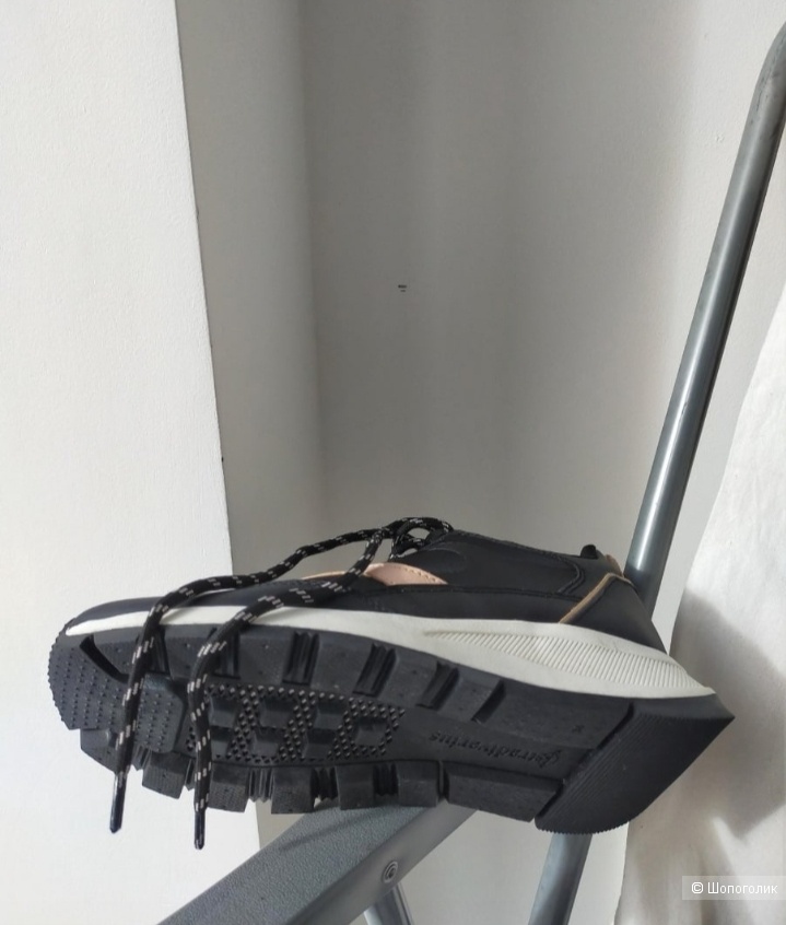 Кроссовки Stradivarius размер 39