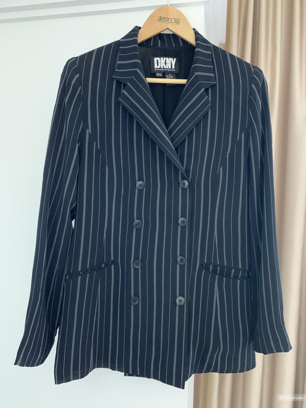 Пиджак DKNY 44 размер