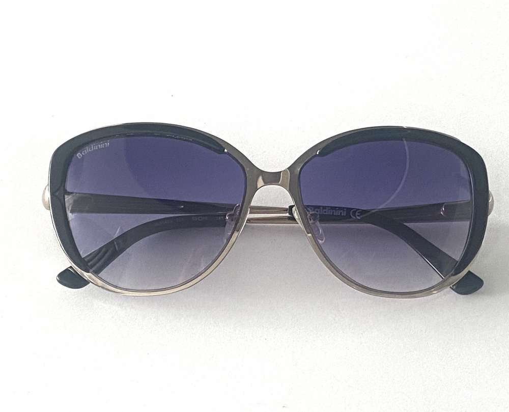 Солнцезащитные очки Baldinini.