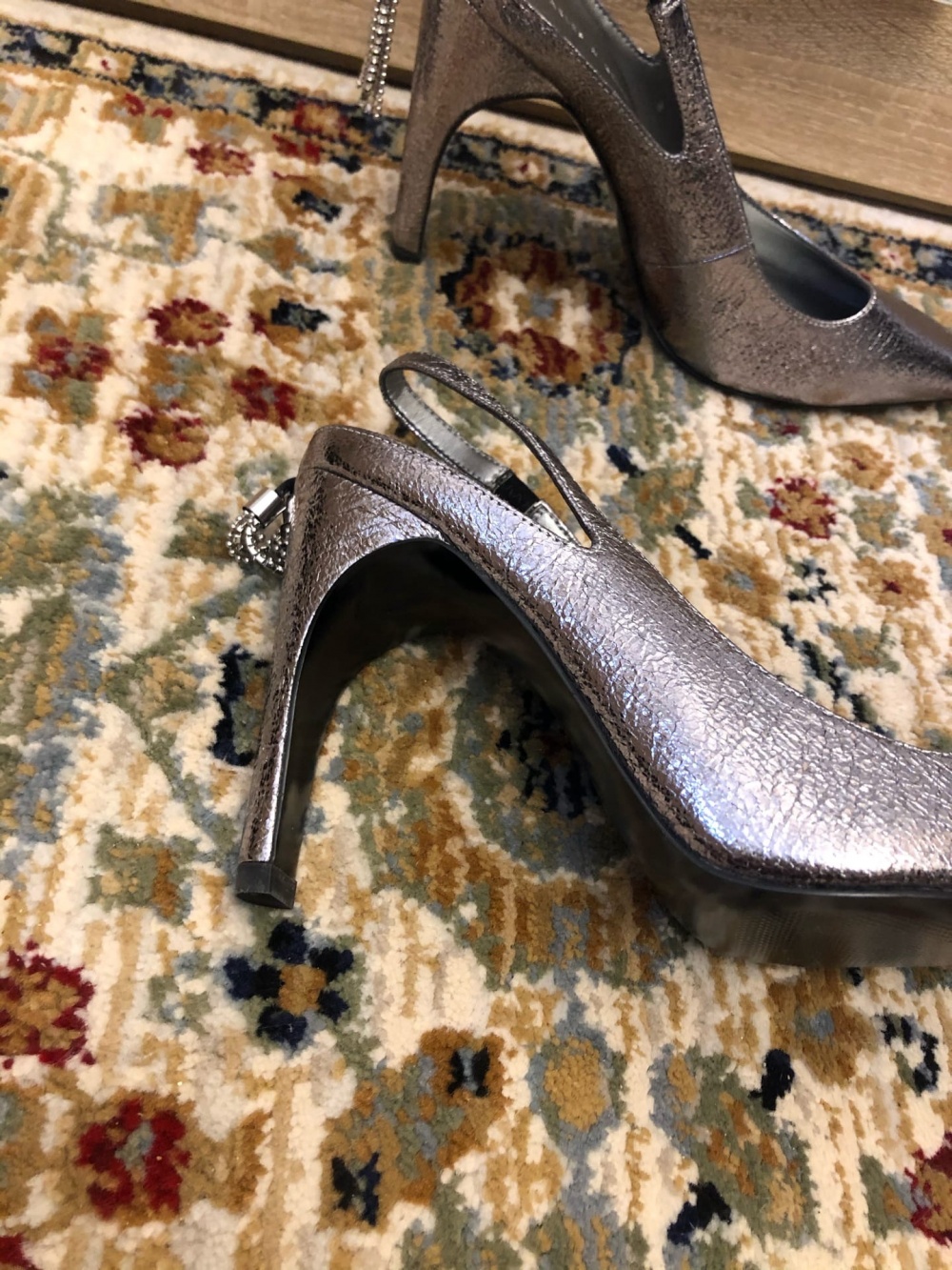 Туфли CHARLES AND KEITH.Размер 37-38.