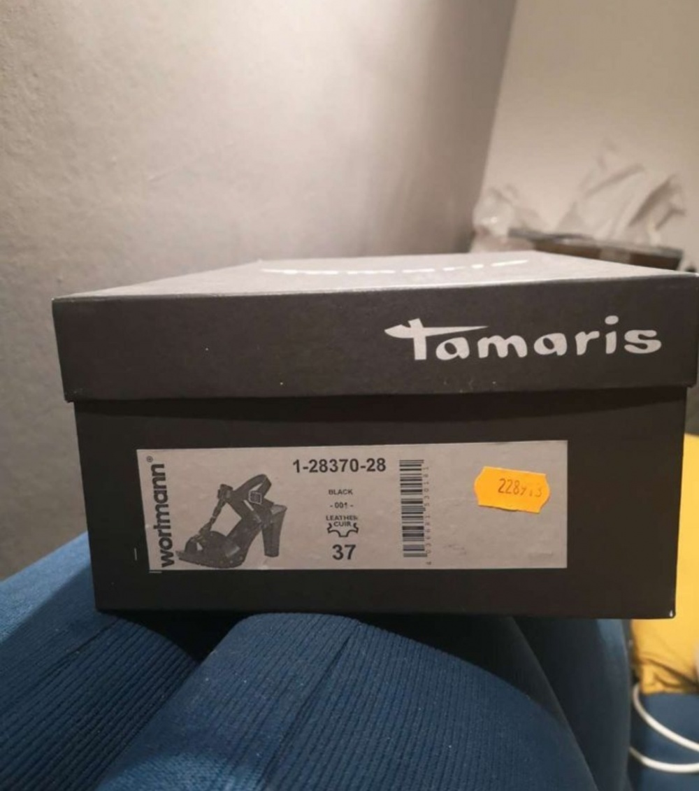 Кожаные босоножки Tamaris, 37 размер