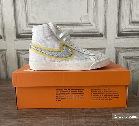 Женские кеды "Blazer Mid Vintage 77". Размер 7,5 US (38 RUS)