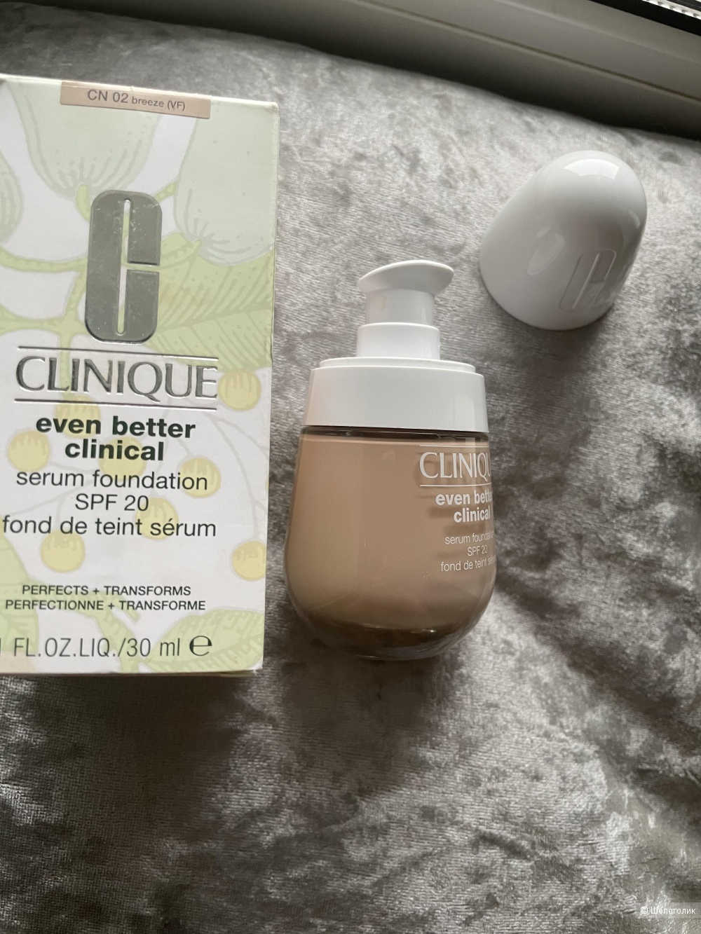 Тональный крем Clinique Even Better Clinical CN 02 Breeze