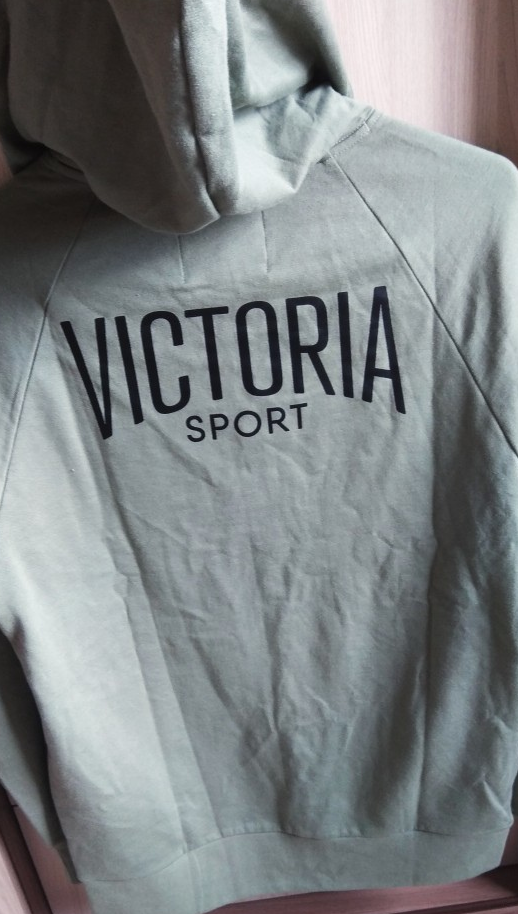 Толстовка Victoria's Secret 44