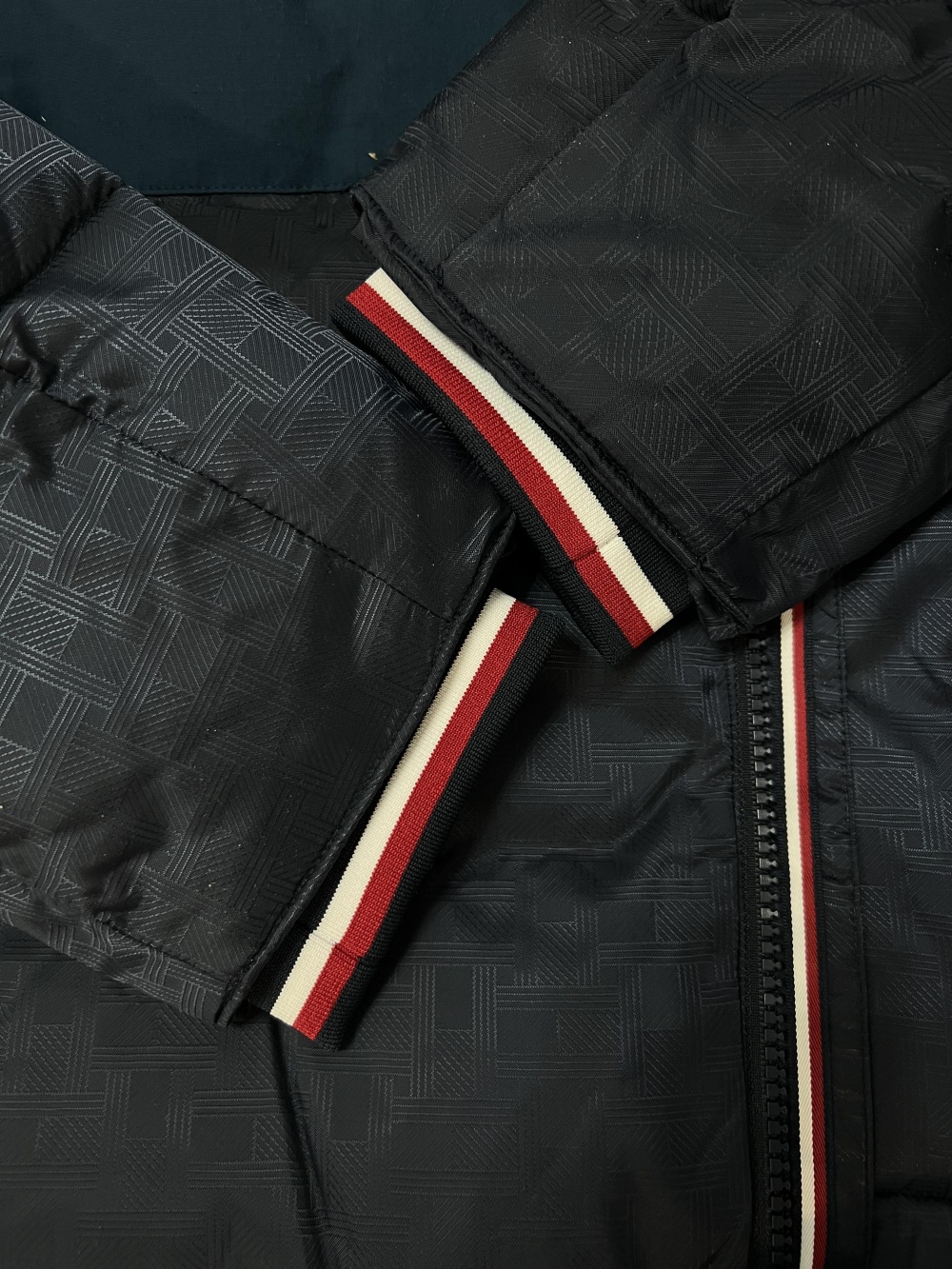 Куртка Tommy Hilfiger, p. L