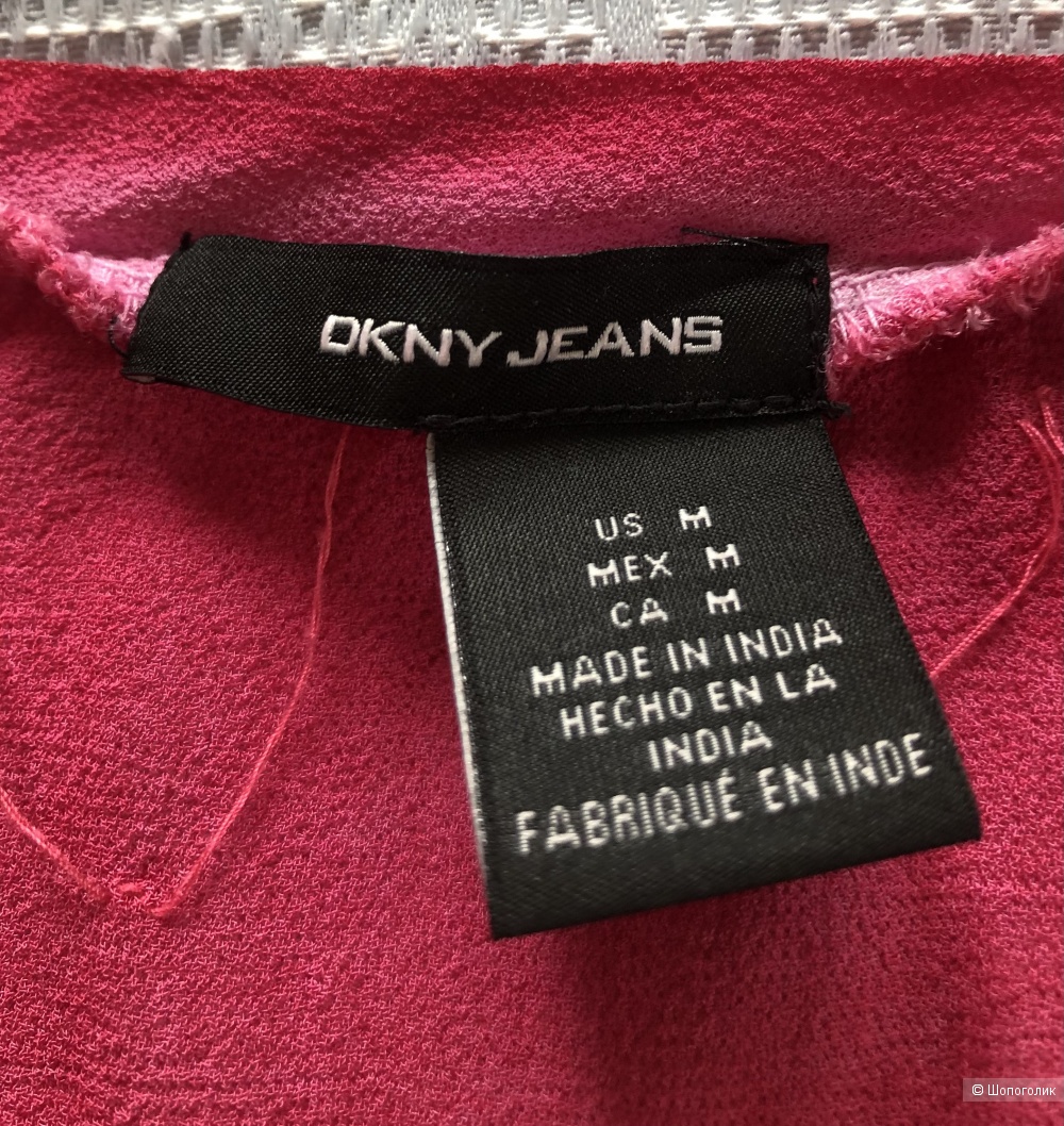 Футболка  DKNY Jeans размер M.
