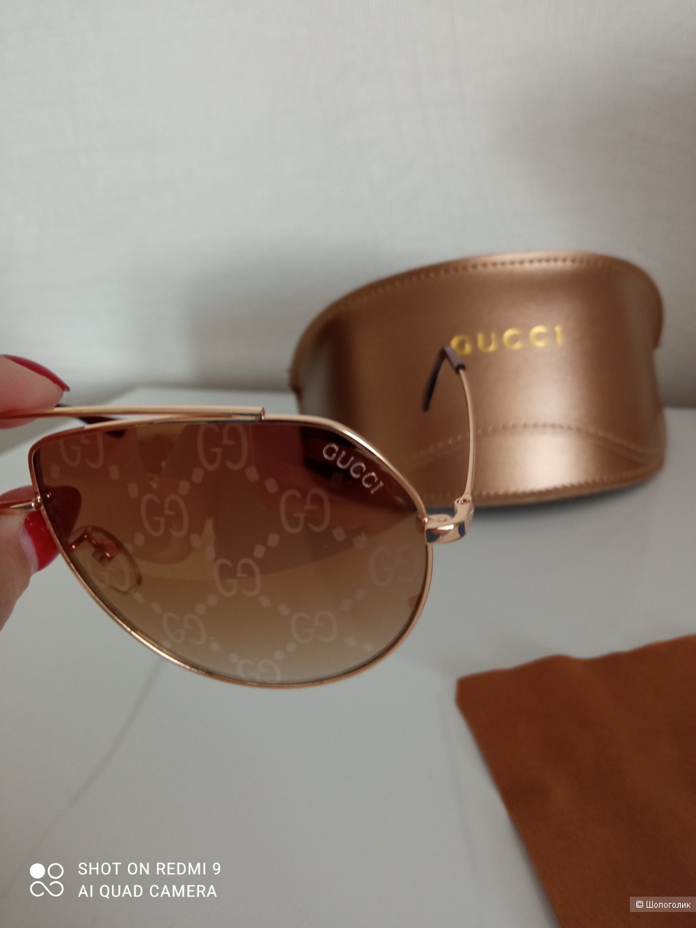 Очки солнцезащитные Gucci, оne size.