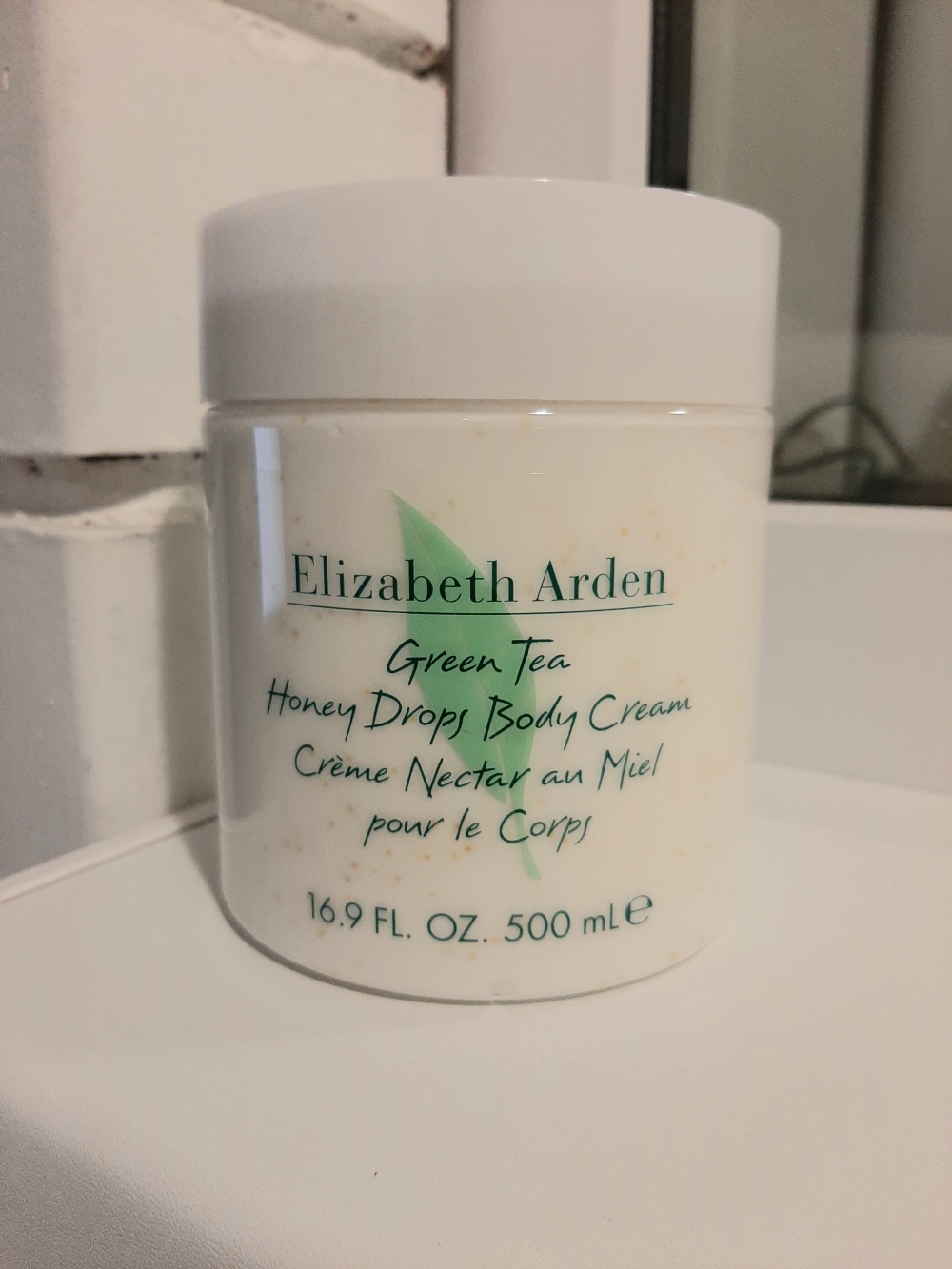Крем для тела с медовыми гранулами Elizabeth Arden 500 ml