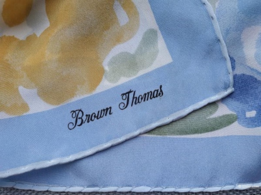 Платок Brown Thomas one size