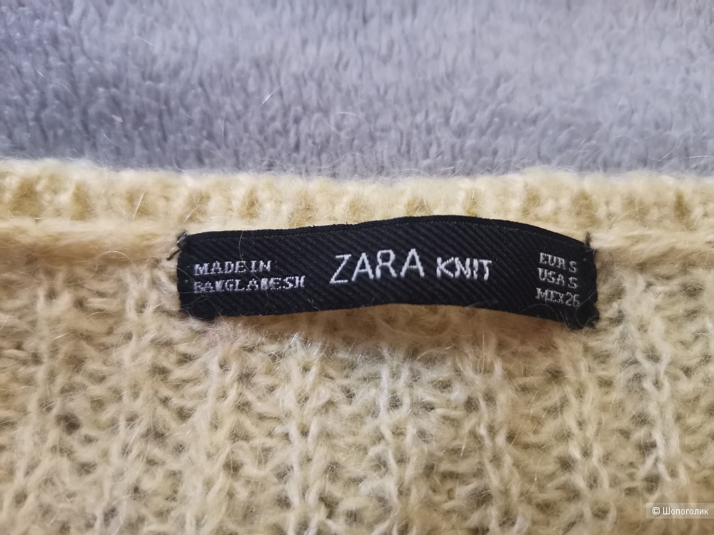 Свитер Zara, размер S, цвет бедно-жёлтый